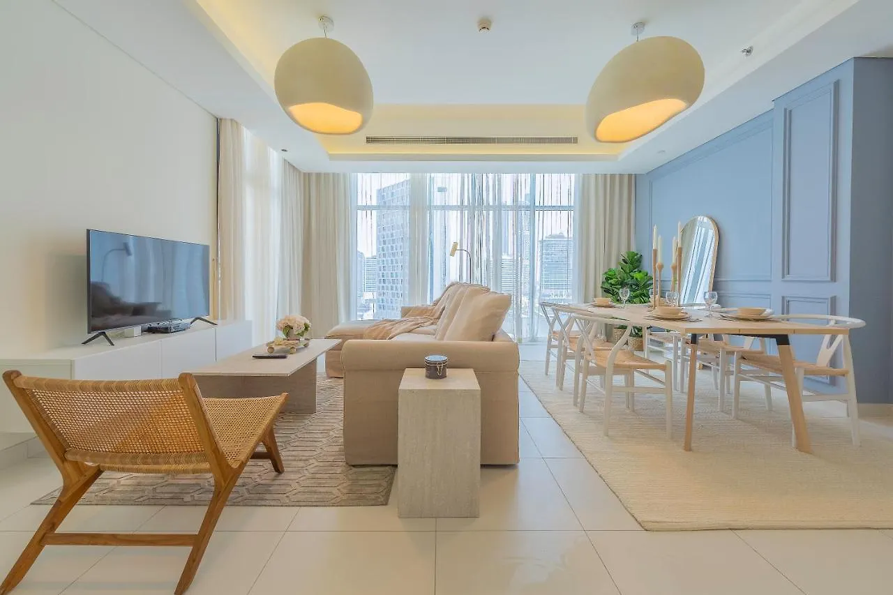 Monty Holiday Home - Charming Apartment With Canal View Near Dubai Mall